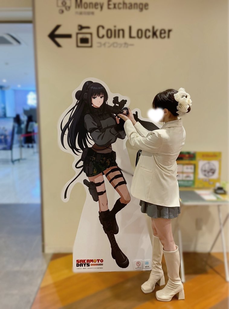 rinrin__tan's tweet photo. 東京タワーのコラボこれで3回目なんだけど私の推しだいたい同じとこにいる🤣 https://t.co/YVUcn0bV2w