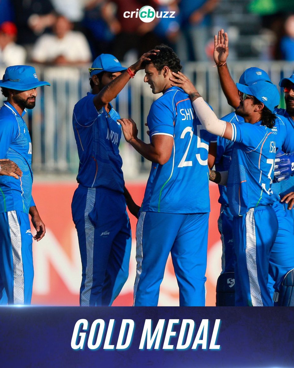 cricbuzz's tweet photo. GOLD MEDAL for India at the #AsianGames as they beat Pakistan by 19 runs🥇🥇 https://t.co/NXS95evDoe