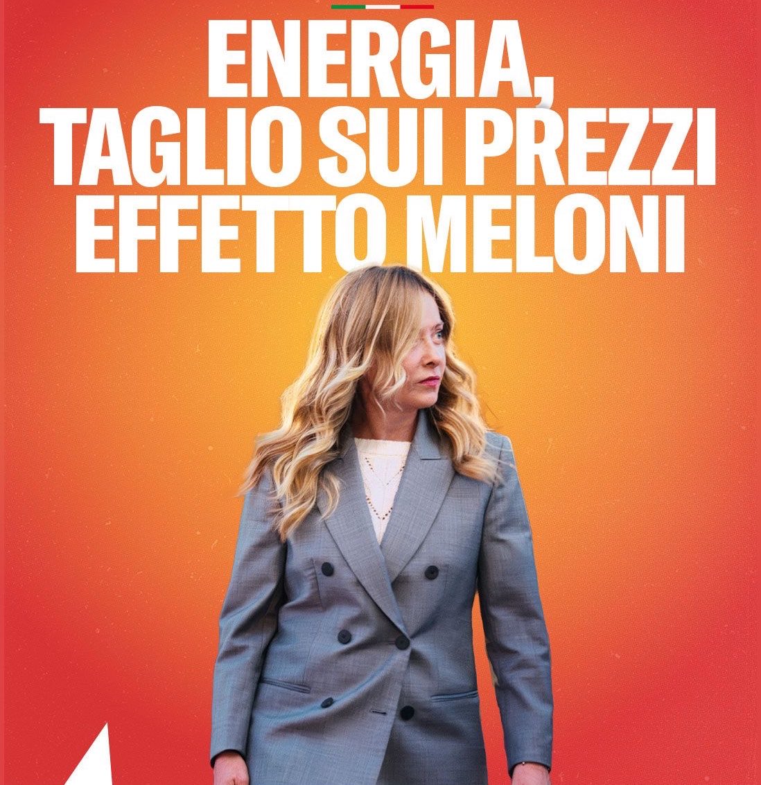 iostoconGiorgia's tweet photo. L’appello di Giorgia #Meloni porta i frutti: quattro gruppi petroliferi fissano il tetto su #benzina e diesel, si scatena l’effetto domino. E arrivano gli sconti anche sulle #bollette https://t.co/XfiNUb7lPk