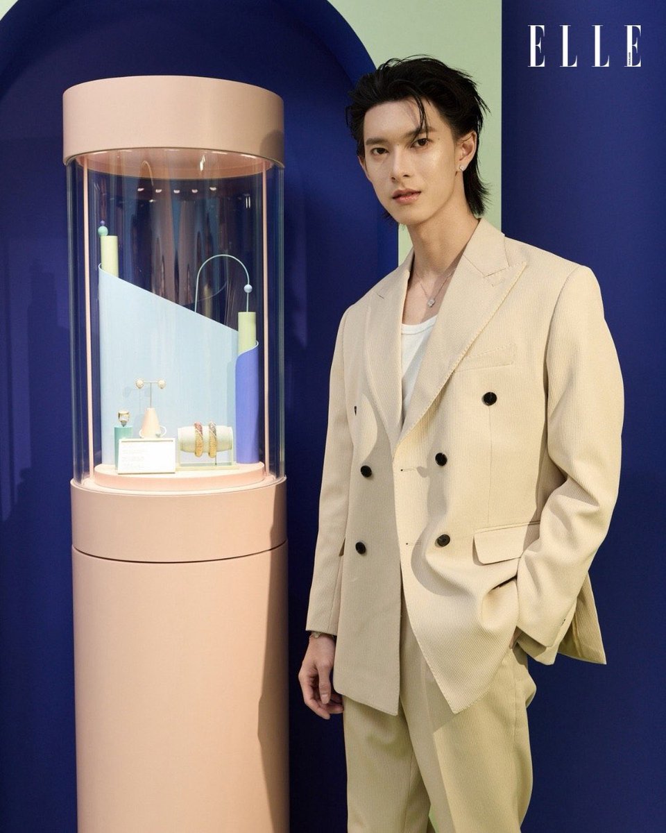 anjopoohpavel's tweet photo. Duper star 🌟
#VanCleefArpels #VCAPerleeTH
#VCAPerlee #VanCleefArpels
#ppoohkt @ppoohkt https://t.co/VuooM3Umjq