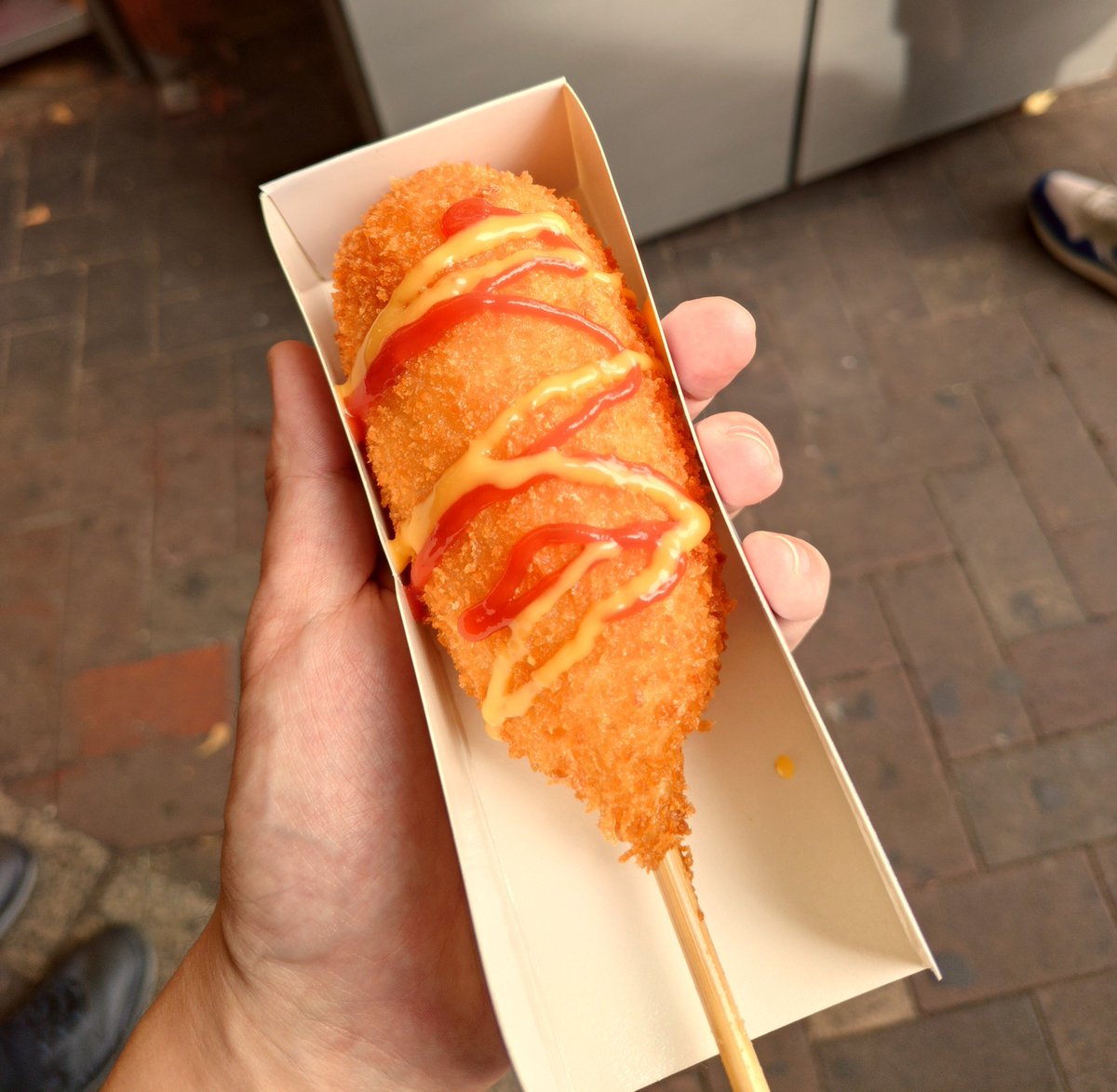 mode_MOD2's tweet photo. そしてめっちゃ食う https://t.co/Xiz1DDtlm5