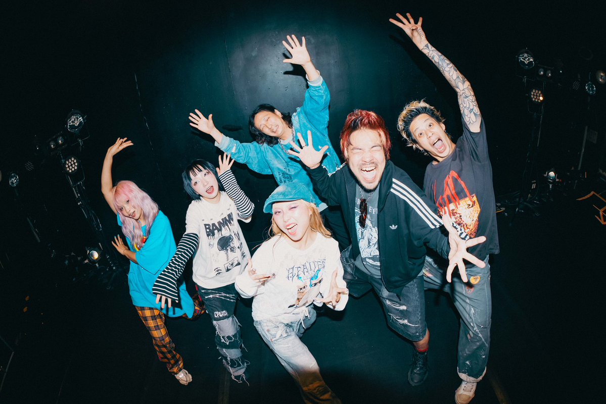 HA_NA_BIE_'s tweet photo. 【💥Thank you📢】

“花冷え。presents 絶品!! 2MAMI TOUR 2026”
⚡️水戸LIGHT HOUSE⚡️

 #AFTERVOID @AFTERVOID_jp 
激アツ2MANありがとうございました🔥

Photo by @chanmei_camera 

NEXT▷▶▷ 10/9 広島Cave-Be💥(SOLD OUT)

🎫 SOLD OUT公演続出！残りの公演もお見逃しなく🥢
イープラス：https://t.co/CxFhnCrp2F
チケットぴあ：https://t.co/CLEy0IeW4I
ローソンチケット：https://t.co/iw0qsNZhRZ

#花冷え #hanabie
#2MAMI