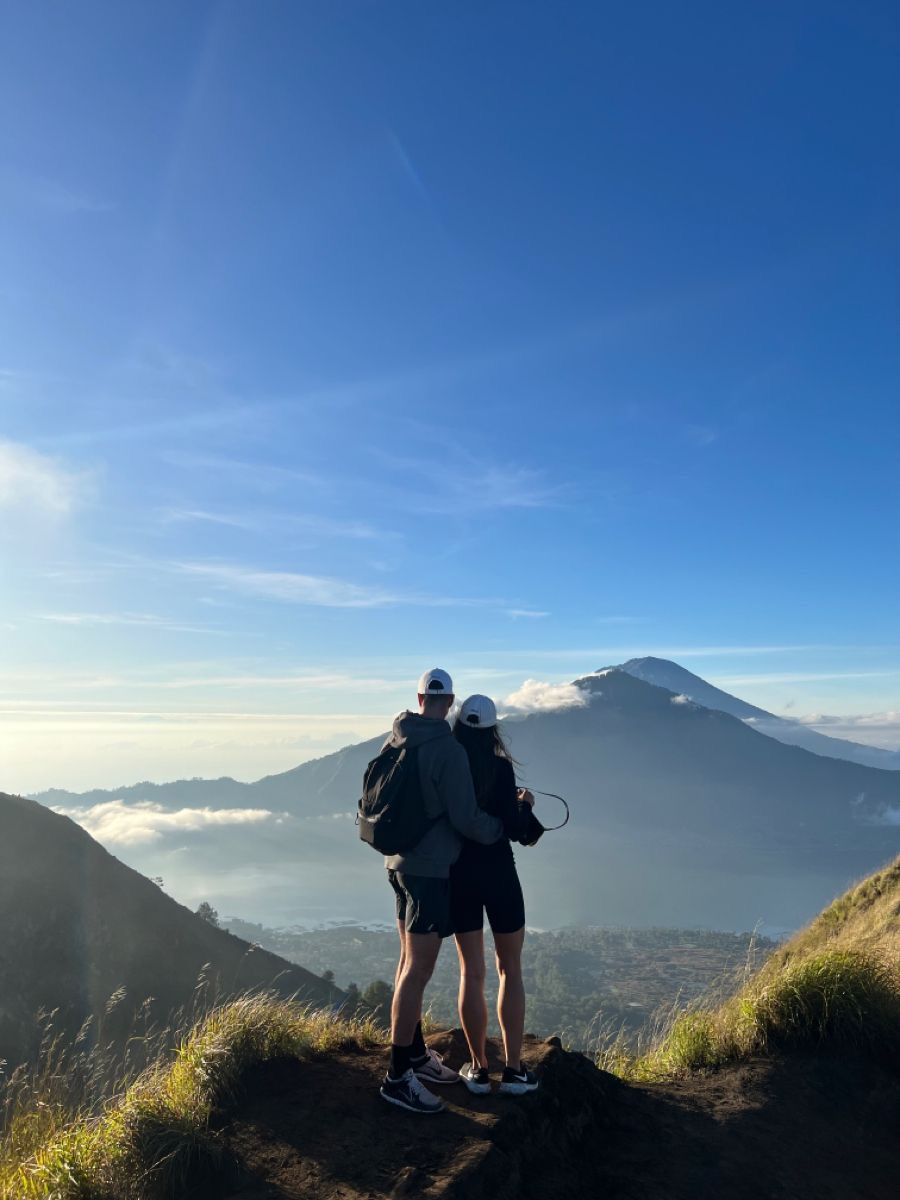 brianwPKi0b3oSQ's tweet photo. Looking back on all the steps taken alongside 🌸 simple life it profoundly proves that simplicity and steady consistency always win. ✨ https://t.co/R58JPEwOdn