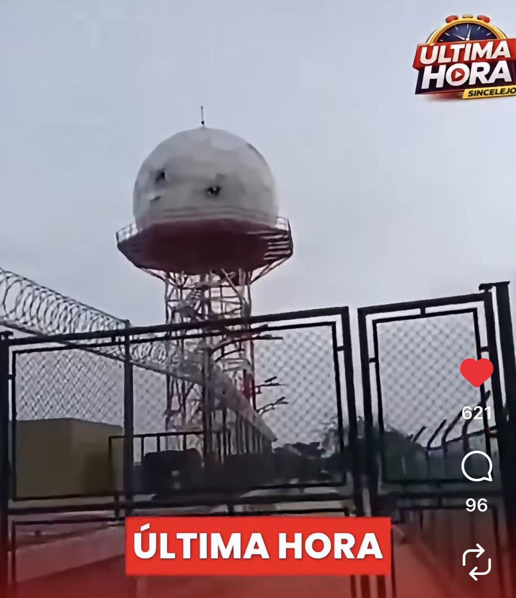 Maviturkk's tweet photo. 🔴 Kolombiya'nın taşra bölgesinde kurulan Haarp cihazını köylüler yok etti. Daha önce bölgede hiç yaşanmayan hava olayları yaşanmaya başladığını cihaz kurulduktan sonra aniden değişen hava olayları nedeniyle köylüler cihazı yok etti. https://t.co/cXojLCE7Vc