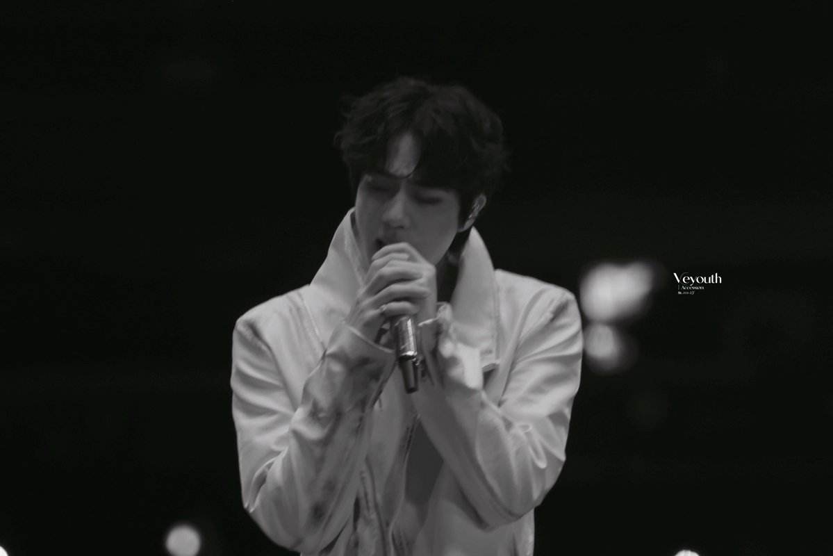 Veyouth_9592's tweet photo. 261002 BOGOTA

#방탄소년단 #BTS #진 #Jin #ジン
@BTS_twt https://t.co/sFOzlmGPj5