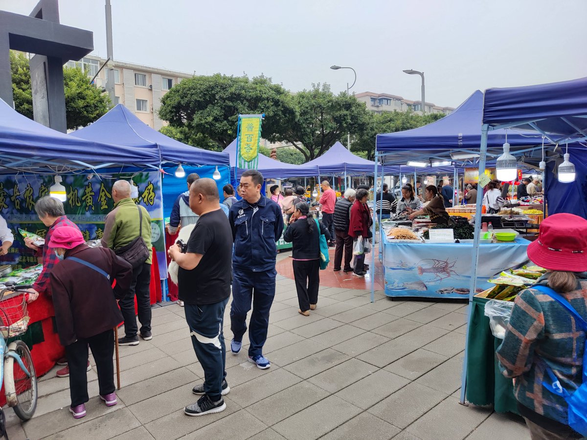 Oramcjlte's tweet photo. Ven a nuestra feria comunitaria este sábado! Habrá comida típica, juegos para nios y charlas sobre cuidado del medio ambiente. Todos son bienvenidos, no te lo pierdas! https://t.co/Zidvkn9eMM