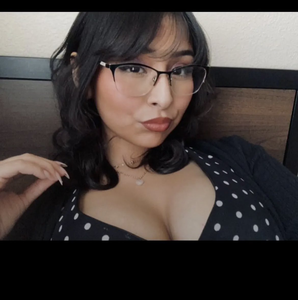 hellonewrth's tweet photo. Navajo teen #farmington #native #slut #teen #newmexico #nm #Albuquerque #bop #dm #wankchat #bwc https://t.co/EQVeZbbOeW