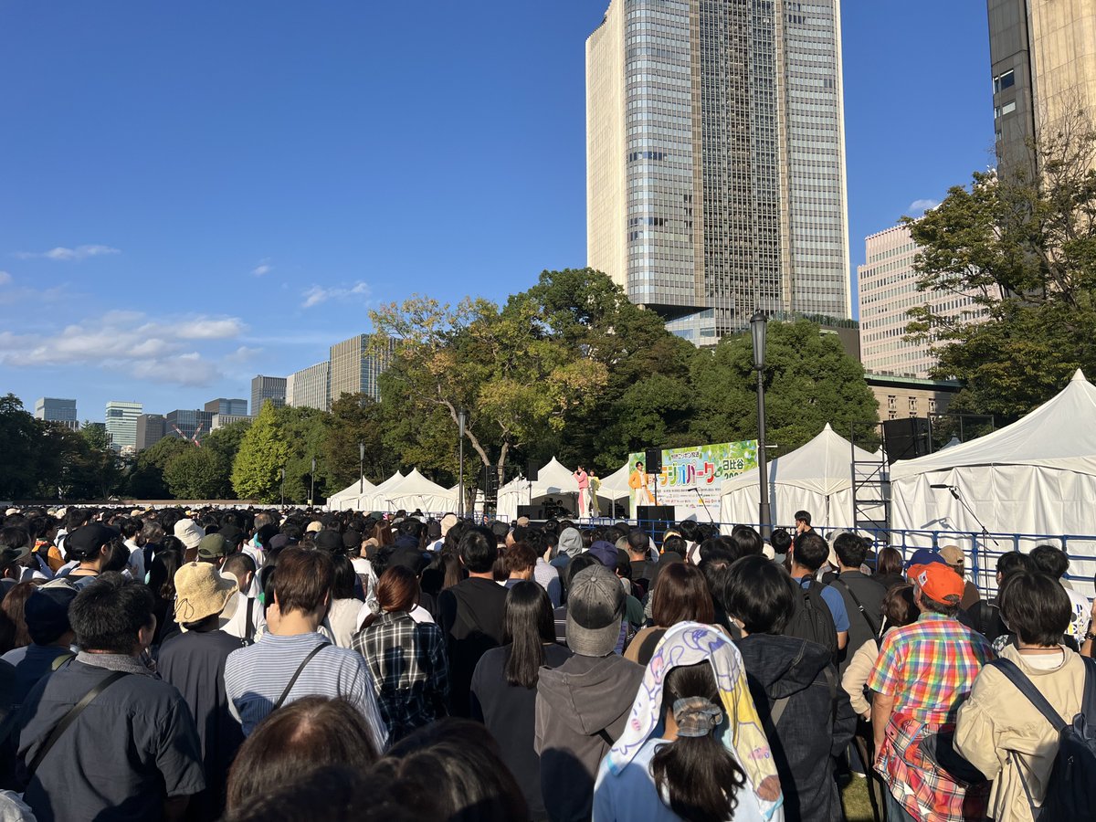 CRcrownland's tweet photo. #ラジオパーク　

晴れてよかった☀️

来てくれたあなた、ありがと😊

#モナキANN0 

10/5から深夜の生放送お楽しみにね！

https://t.co/jz8l81nCTP

#モナキ https://t.co/pmmLzFcOCP