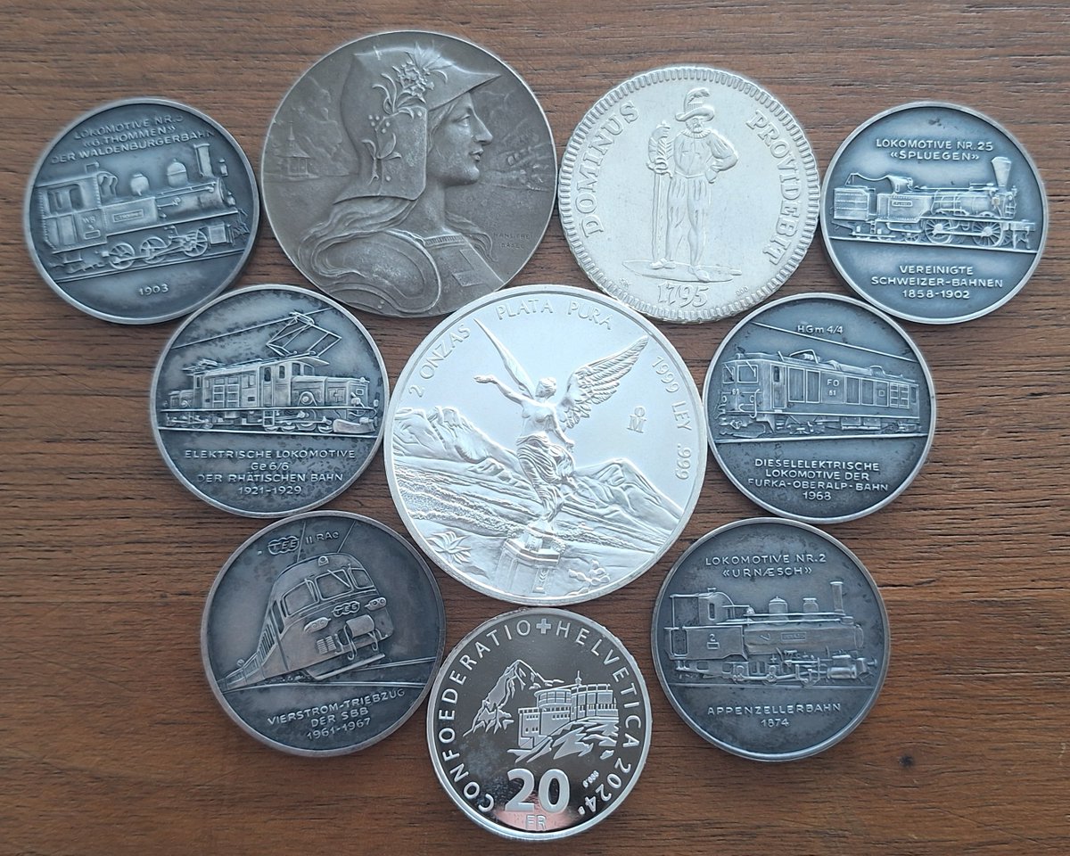 tomtor___'s tweet photo. Welcome to the Stack❤️
Swiss🇨🇭 Federal Shooting Festival Luzern 1901 36g .900
2oz Libertad🇲🇽 1999 (only 5000)
Couple of Swiss🇨🇭 Railway &amp; other medals 20g .999
Keep stacking friends👑 https://t.co/SMvsgXl9fQ