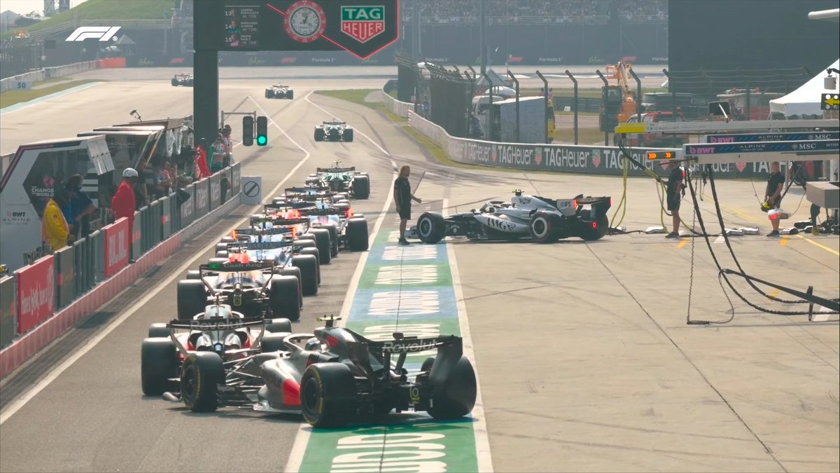 F1's tweet photo. Bumper to bumper in the pit lane! 

#F1 #BahrainGP https://t.co/ff8JO9kB1g