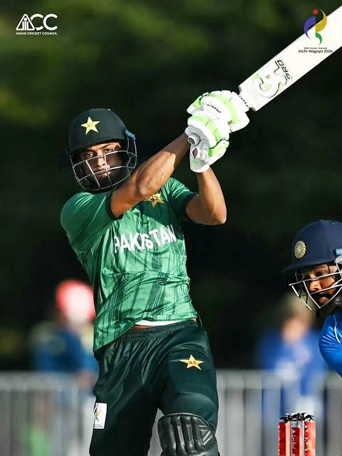 Shreyawsevl's tweet photo. Hasan Nawaz’s 96 off 51 is way better than Virat Kohli’s 82* off 53. And if you genuinely think otherwise, you’re just blinded by the name.

#AsianGames2026 #INDvsPAK https://t.co/gxloC957DQ