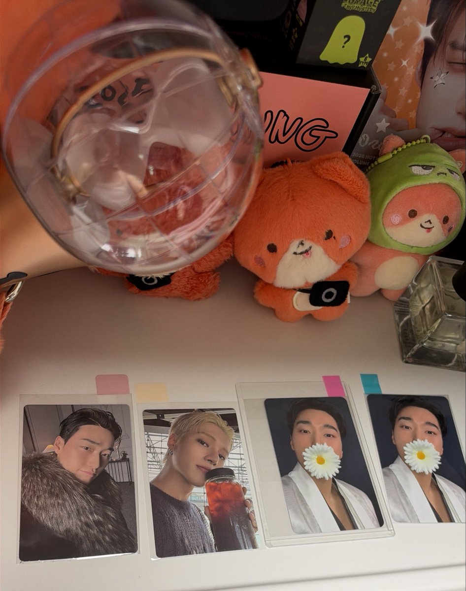 ATINY_jay's tweet photo. 포카 정리중 발견한 중복 산이&amp;우영 배송비만 받고 나눔 함미다

당발:10.10. Pm:1:00

참여방법:인용으로 원하는 포카 및 코멘트 남겨주세요

추첨 방식: 계정활성도 와 티즈에 대한 애정도를 제 주관적으로 보고 정하겠슴니다, 맘에 안드시면 참여하지 마세요. 
#RT이벤트 #에이티즈 #정우영 #최산 https://t.co/PvK3kqSFEg