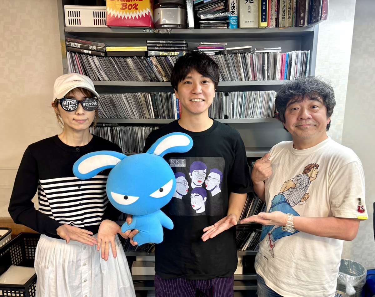 hitsthetown795's tweet photo. HITS! THE TOWN

🎙️ゲスト②
#磯貝サイモン さん✨
（@simon_isogai）

ありがとうございました🙌

📻https://t.co/Af2EzSJikc
 
#ヒッツ795 #NACK5 https://t.co/aMgdMtBRRH