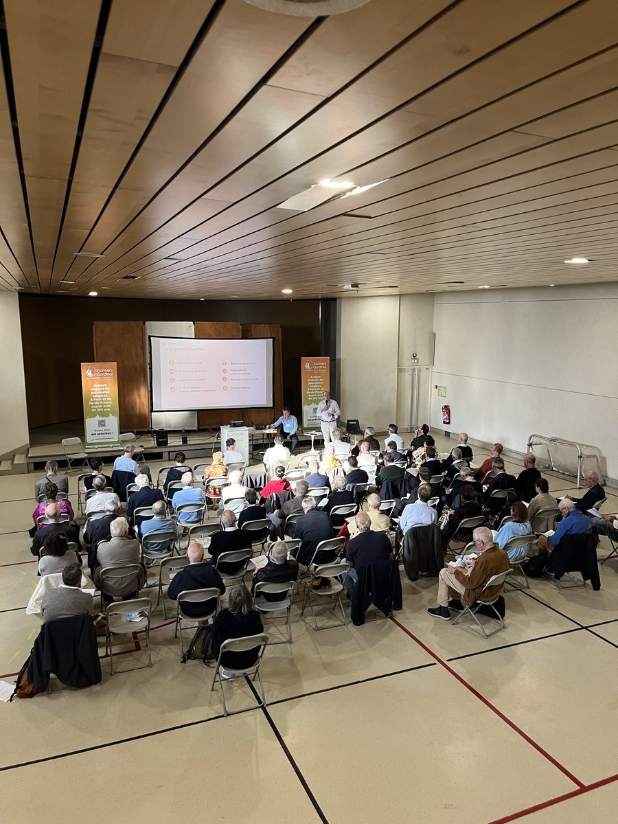ChantiersCardi's tweet photo. En direct de notre Assemblée Annuelle ! 

Les bénévoles, délégués et salariés se retrouvent pour un temps d'échanges et de présentation autour des @ChantiersCardi 🤝✨
 
@dioceseparis https://t.co/V3kAkdq6jZ
