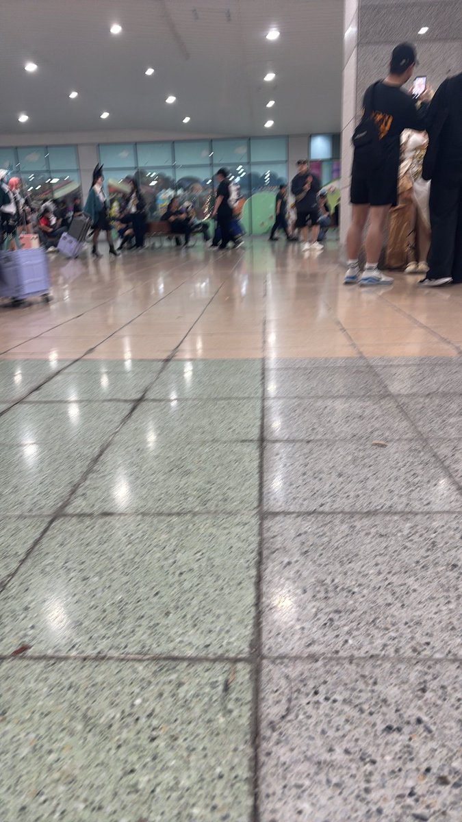 Nbvl0ud's tweet photo. 곧퇴근해영 https://t.co/SB7KTyJn7C