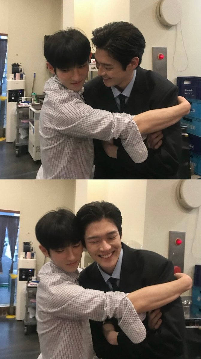 JBTSK0613's tweet photo. Time flies, and it’s already 100 days with The Proposal Prosecutor. Every moment with Yoonsik and Siwoo is full of warmth, cheers to our precious 100 days.

 #검제_윤식시우와_함께한_100일
#100DaysTPPwithYOONSIKSIWOO https://t.co/swW3D8sbpE