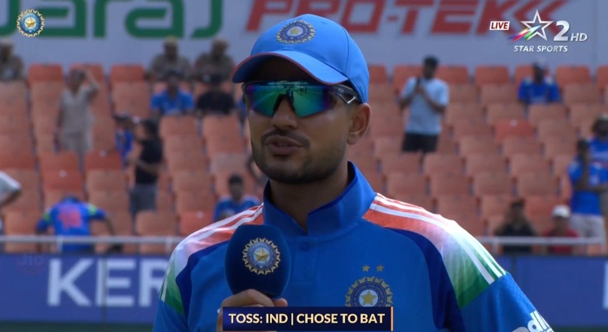 cricnuances's tweet photo. India opted to bat first after winning the toss in the third ODI https://t.co/DF0OgaDTy7