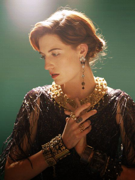 graceea29887132's tweet photo. Oh powerful and antique Lady Florence...

photos by Pal Hansen for The Observer UK in 2011 https://t.co/uQ3oSFpgLU