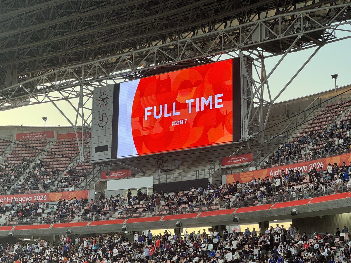StGqf's tweet photo. ウズベキスタンは2試合連続のPK負け、 https://t.co/PqAWBP0CKq