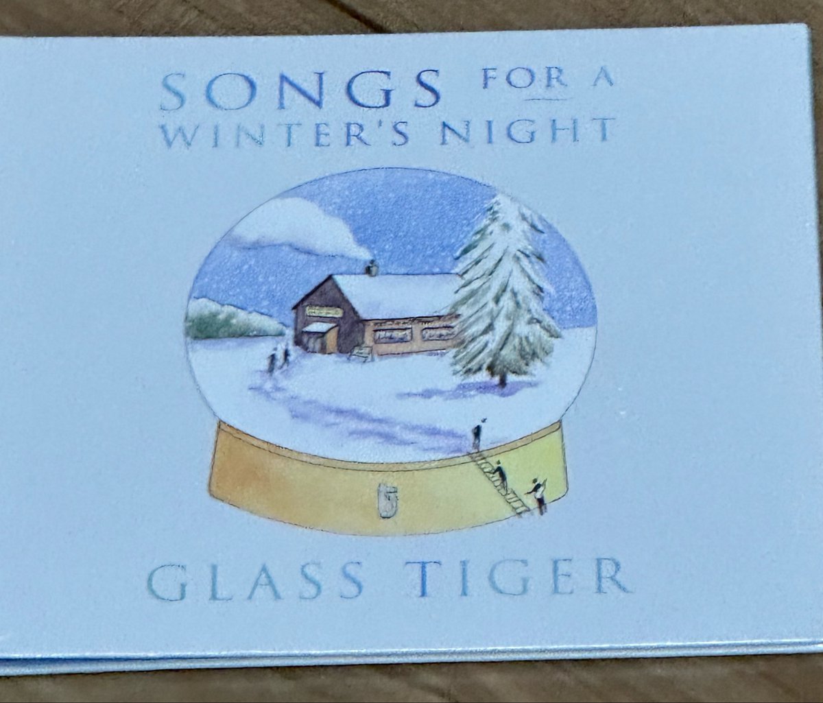 orprdt2006's tweet photo. グラスタイガーのクリスマスアルバムをフィジカルでゲットしました❕
嬉しい❕

#GlassTiger https://t.co/bvbAO2iK6F