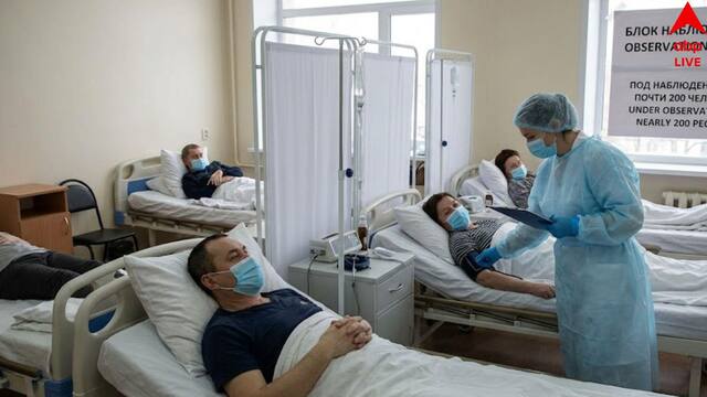 IiannB's tweet photo. Virus outbreak at a BSL-3 lab in Siberia, Russia: 200 people hospitalized. Some of them exhibited symptoms of the respiratory virus.
Ambulances are accompanied by FSB agents.
The 'Shelekhov' hospital was placed under quarantine.
Src: Pavel Stepanov,- Moscow Times- Lyudi Baikala https://t.co/2h270kDbTj