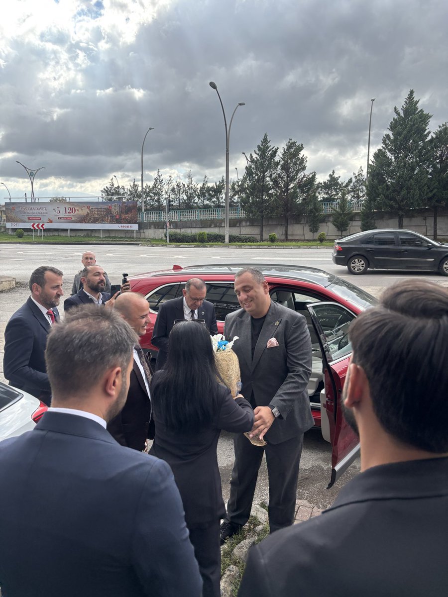 APkultursanat's tweet photo. Kocaeli’nde teşkilatımızla buluştuk. Genel Başkan Yardımcımız M. Hakan Tanrıöver’in öncülüğünde programımıza başladık.

Misafirperverlikleri için İl Başkanımız Halil Keskinoğlu ve Muhammed Ali Yıllık’a teşekkür ediyorum.

#AnahtarParti #Kocaeli #RotamızMillet https://t.co/3rjyASF05l