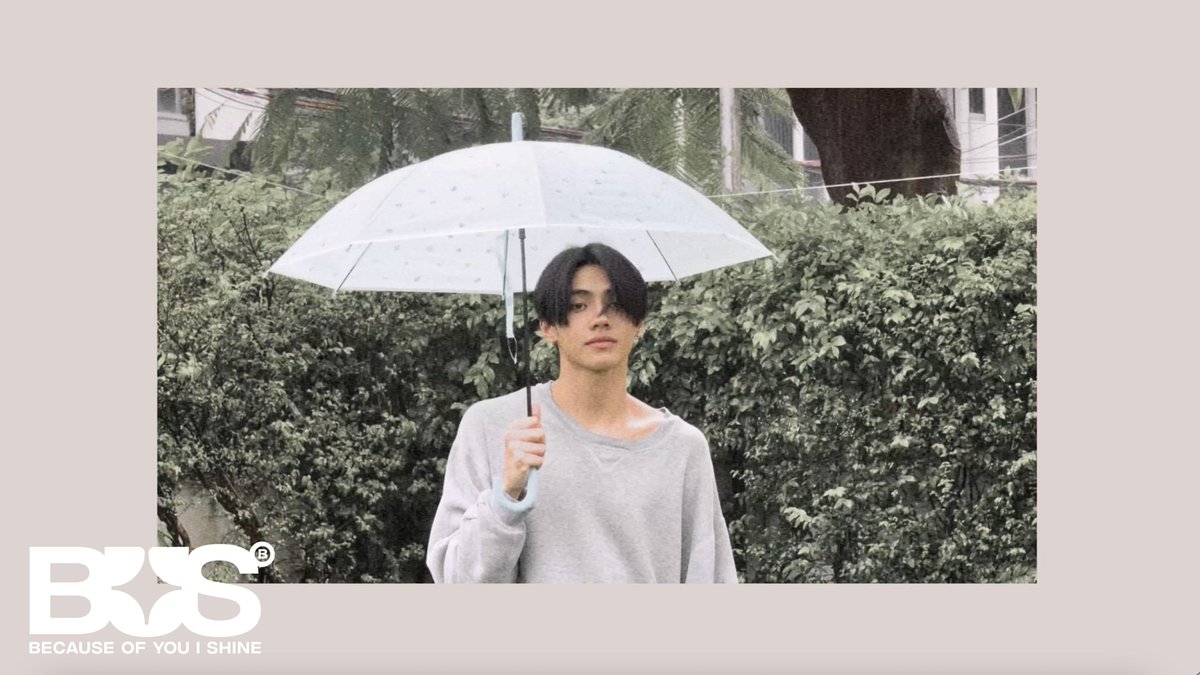 BUS_SONRAY's tweet photo. มาแค่ครึ่งเพลง แล้วจะมีใจให้กันมั้ย 👀 

YouTube: BUS because of you i shine   

#PEEMWASU
#BUSFreeZone
#BUSbecauseofyouishine https://t.co/vTDgtrVRJI