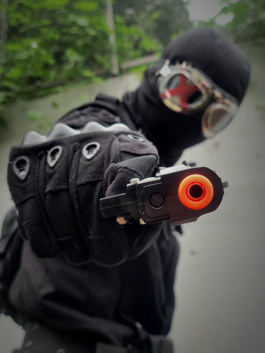 Bo0MBox_641's tweet photo. “Ready for a death date?” https://t.co/wW6koIZqLI
