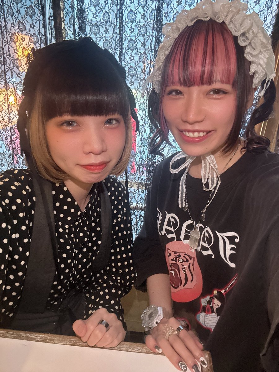 atk_bar's tweet photo. ささきさんも来たよー♡
23時まで元気にやってます✊🏻 https://t.co/uUkB897FCs