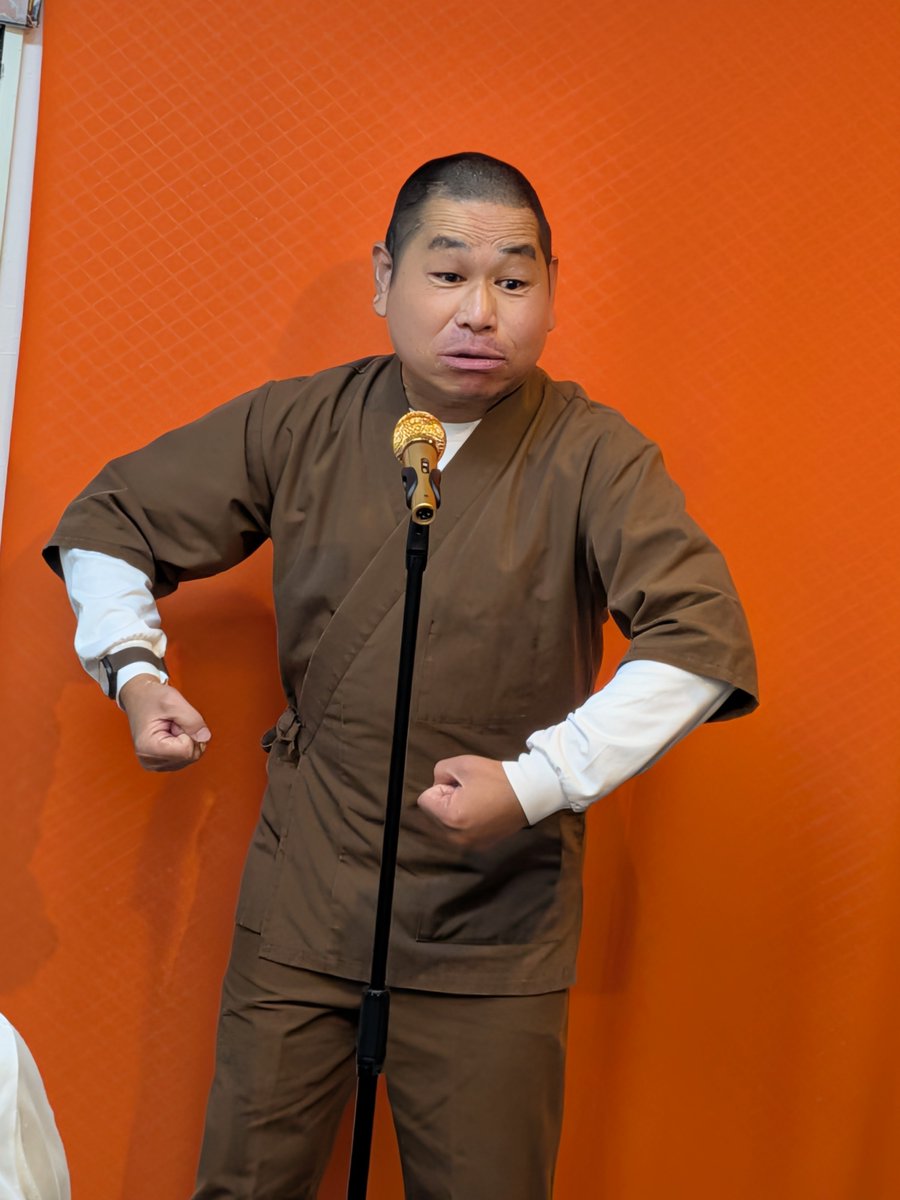 satumaagekun's tweet photo. 梅香コメディアワーでした！
あ���がとうございました！

この顔、表情オモロない？
来月スゴイですよ〜ぜひ！ https://t.co/nzzFCcTIw6