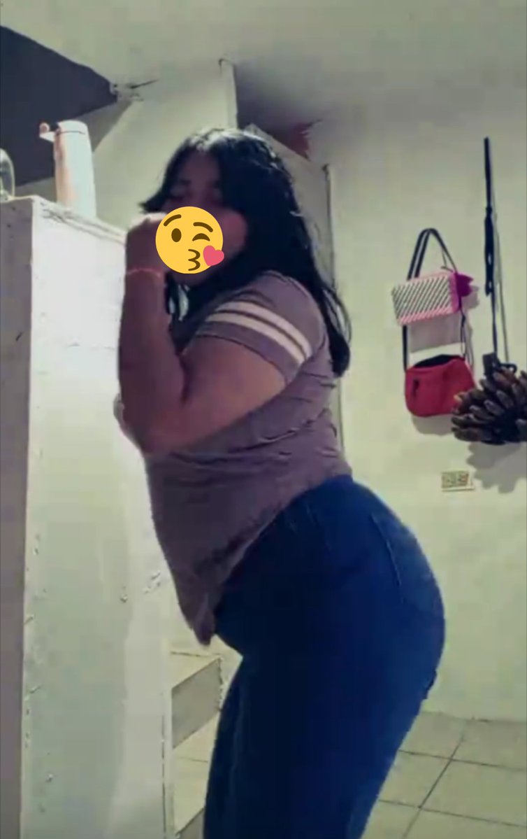 aranzaaa40's tweet photo. Me pelee con mi novio :(
Dónde están los chakales? 🤪🤪

#chakal #bbc #lemon #loca #chathot #infiel #sexrol https://t.co/JALO4PagZO