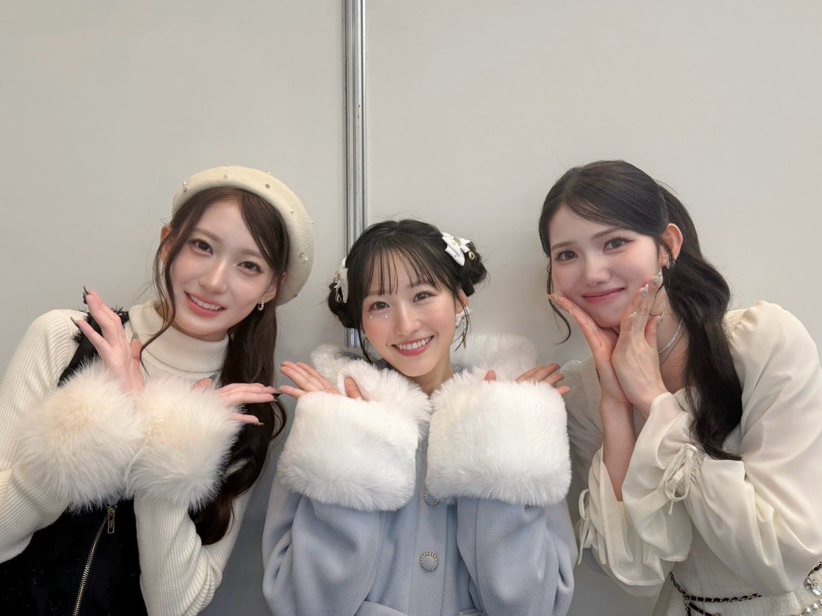 nogizaka46's tweet photo. #ISSUE の #RIN さん #NANO さんと #一ノ瀬美空 で『告白したい病』💘

■TikTok
https://t.co/C6JlraSfmK

■Instagram
https://t.co/mJi9D4M1gA

コラボありがとうございました👗✨️

#乃木坂46 https://t.co/zhS5CK20WV