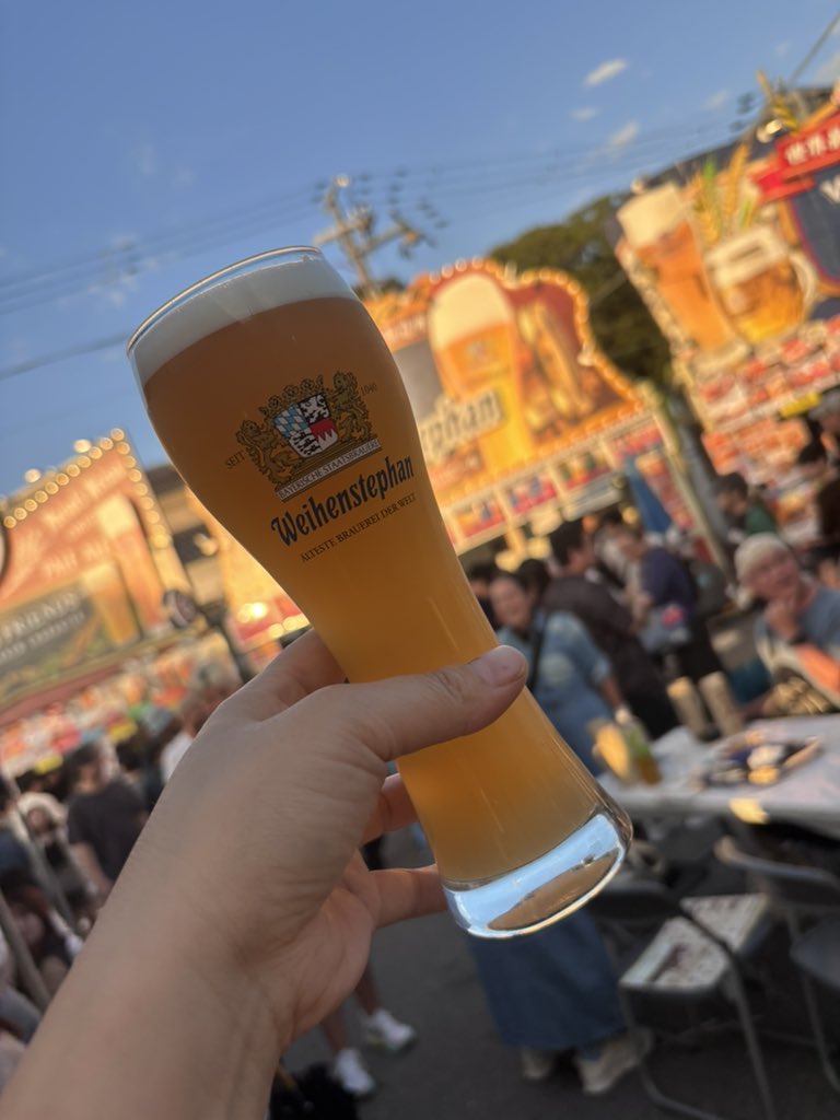 asahi_mani's tweet photo. ビールと生演奏サイコー❤️
🍺うま🍺

#てんしばオクトーバーフェスト

@osk_oktoberfest https://t.co/5Lu6W9zfzl