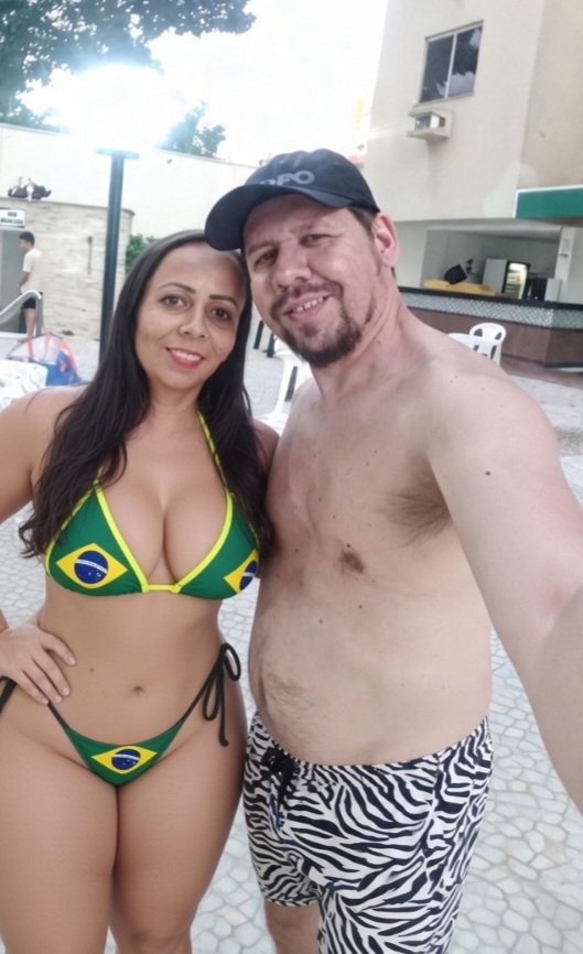 DogsCentral22's tweet photo. Domingo é dia de eleição.  Animados? Com todo respeito  e harmonia digam em quem vão votar. Bjs https://t.co/QVREg1l5gP