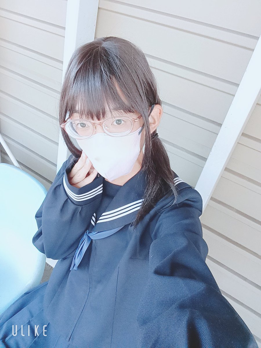 sayu_8200's tweet photo. ベンチで休憩 https://t.co/sexRifpAjD
