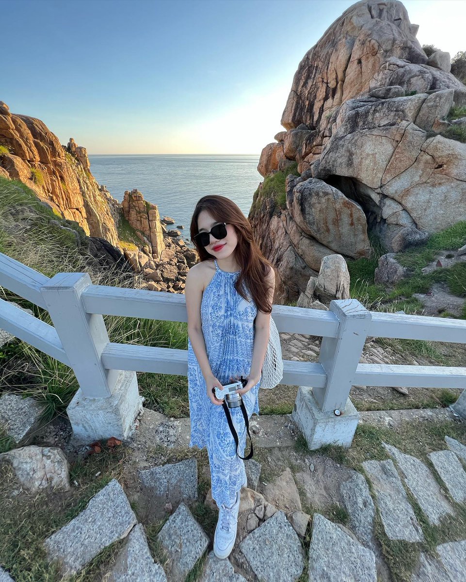 luizfla's tweet photo. Hi friend! 🌈 Today is a great day because you are stronger than you think and today is full of possibilities. 🌻
CaEdOt https://t.co/QiIwpemipQ