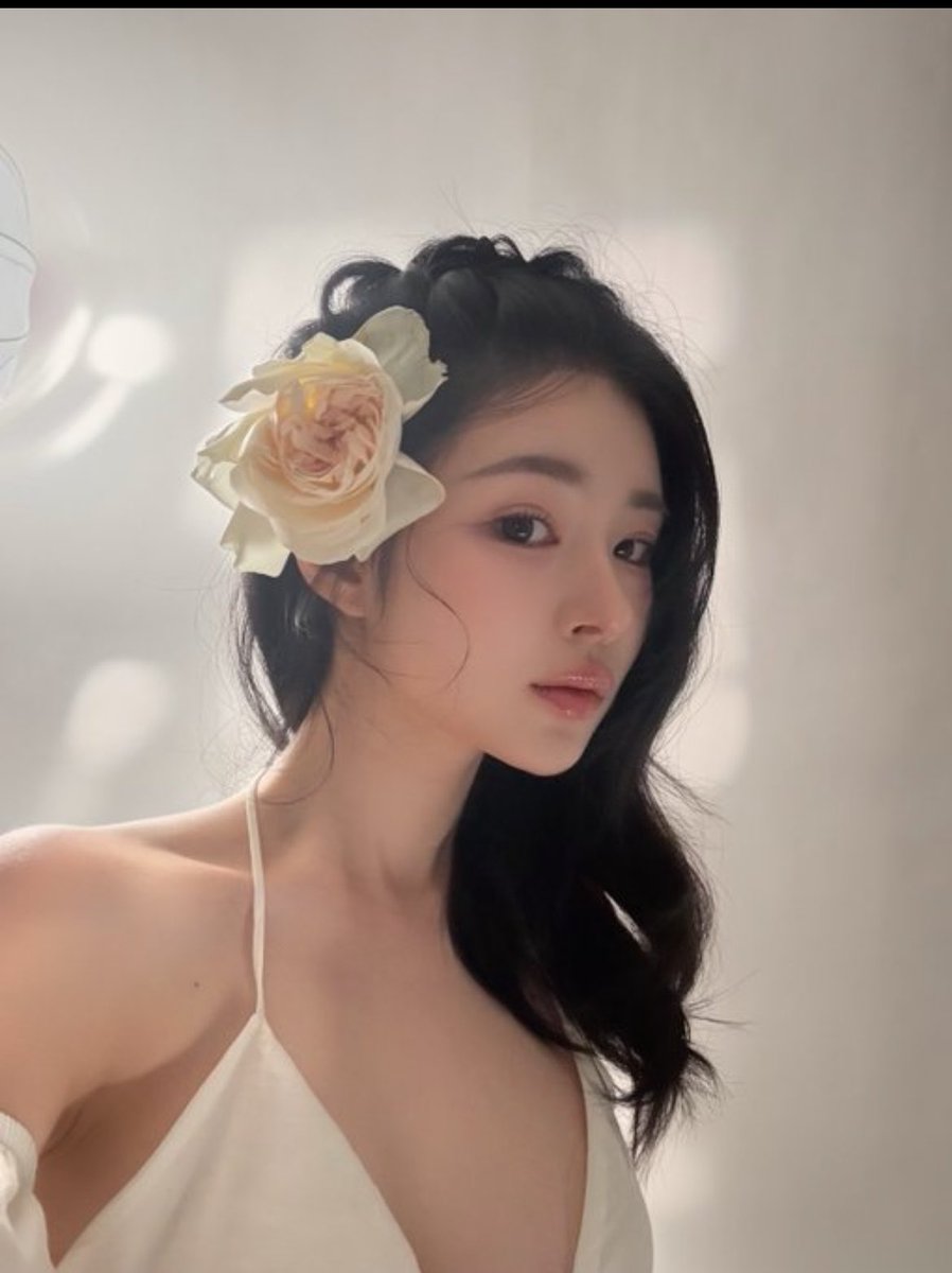 donna02qt6's tweet photo. 可以交个朋友吗？哥哥们
妹妹邀你看福喔
1：福    2：看🐻

狗狗们喜欢。美女诱惑
Luo照  实况！不要，勾引🚪看了别乱传就行 https://t.co/ShlQ8i8kj5