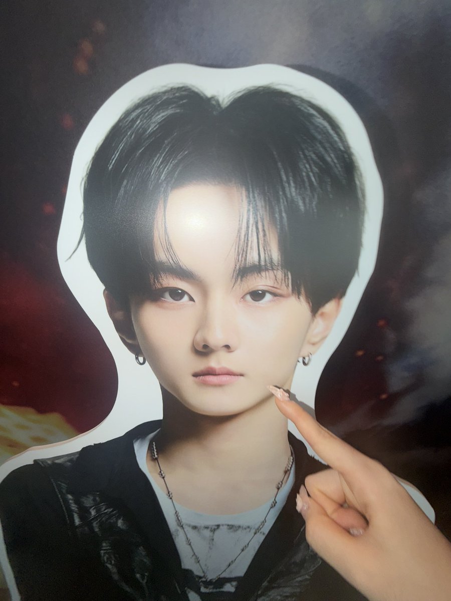 rromzzang's tweet photo. 브이알이거좋은거엿네 🫵🏽🫵🏽💕🧑‍🩰🧑‍🩰 https://t.co/knYF7Wpk4F