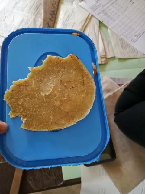 _rylanreid's tweet photo. Raw Chapatis from Dishi County are making kids run to the toilet daily. Sakaja Johnson continues to profit while children’s health collapses under his watch. https://t.co/fwA41rBALH