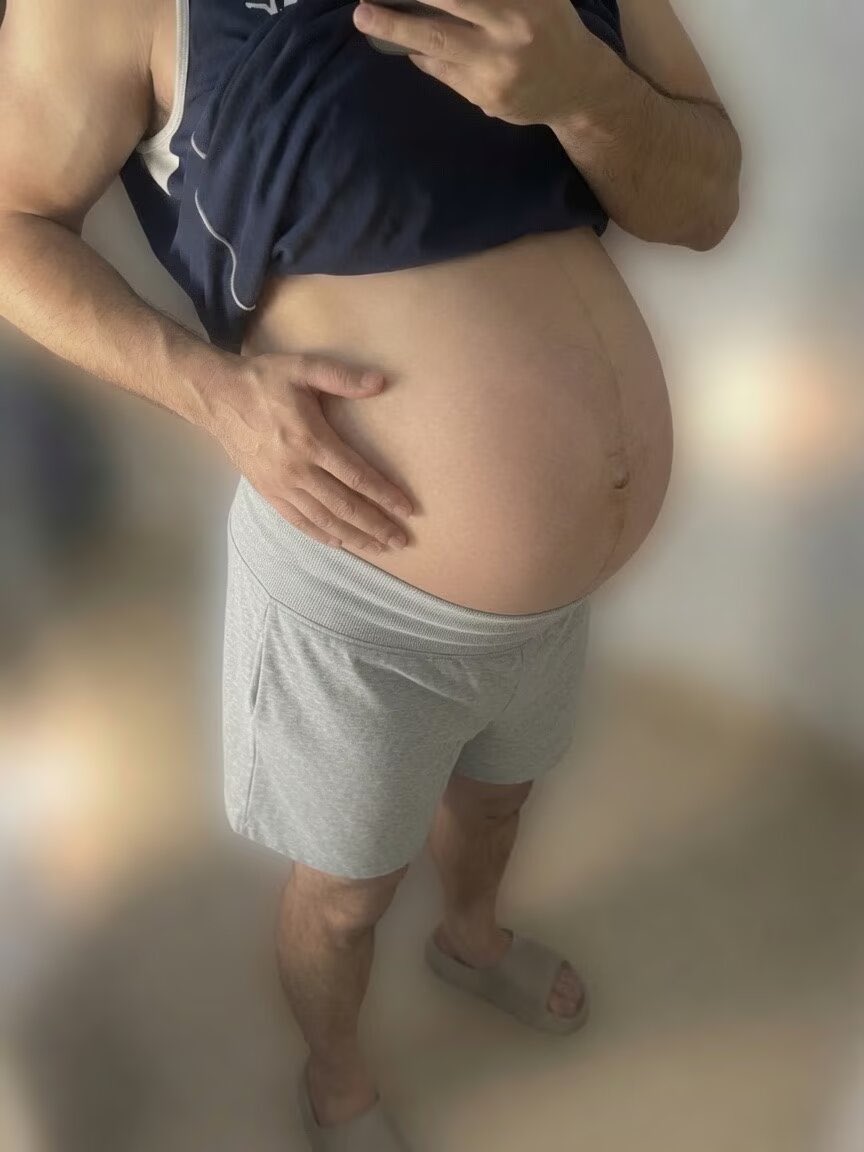 tanka_jun's tweet photo. #mpreg #mpregbelly #malepregnancy #pregnantman #mpregbump #bigbelly #pregnantbelly #妊夫 #孕夫 #nsfw https://t.co/4MbgXpSIBf