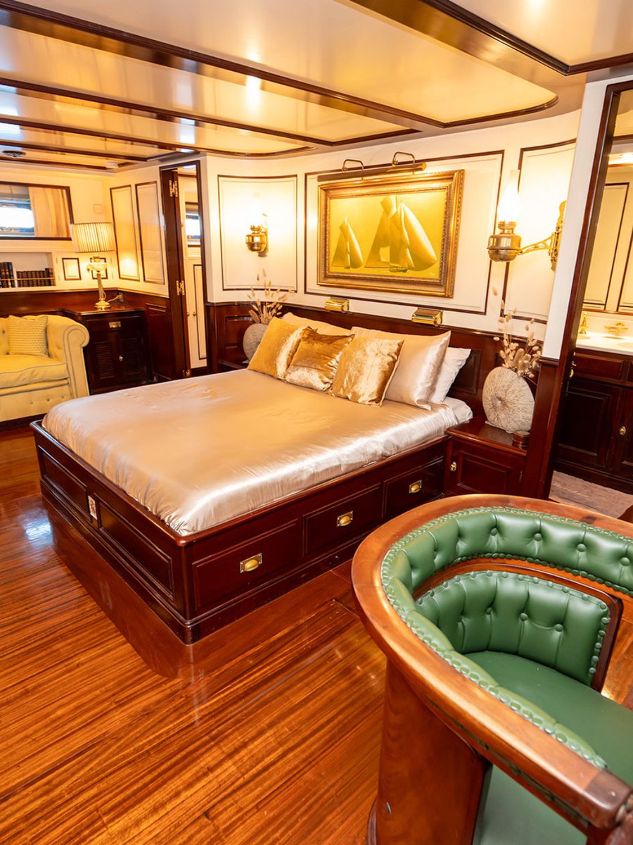 OCyachts's tweet photo. Meet PROVIDENCE, a genuine piece of yachting history.

Built by Mefasa in 1993 and designed by Don Shead Yacht Design, with interiors styled by Javier Sitges, she is reported to have been constructed for the King of Spain and went on to become a well-known charter yacht. She offers guest accommodation for 10 across 5 staterooms, and her twin MTU engines give her a transatlantic range of 4,000 nautical miles at 10 knots.

She presents an ideal opportunity for a new Owner to return her to her former glory.

Asking price is EUR 900,000 (VAT paid).
🔗https://t.co/cndt8Zu4wG