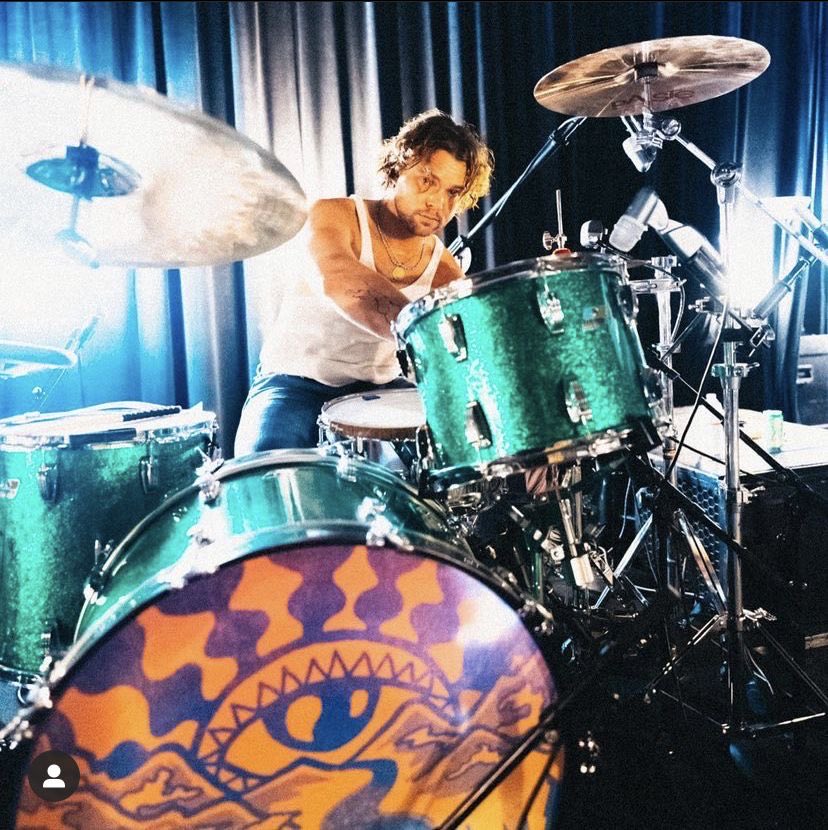 ashtonbfyirwin's tweet photo. (Husband) https://t.co/a918GcG6Bp