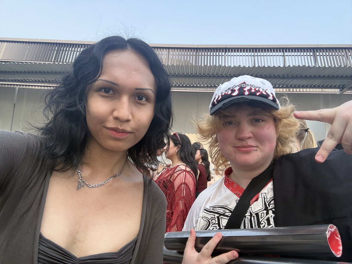 DojasRealm's tweet photo. Met oomf @rinnecumguy https://t.co/8aYgvLEuSd
