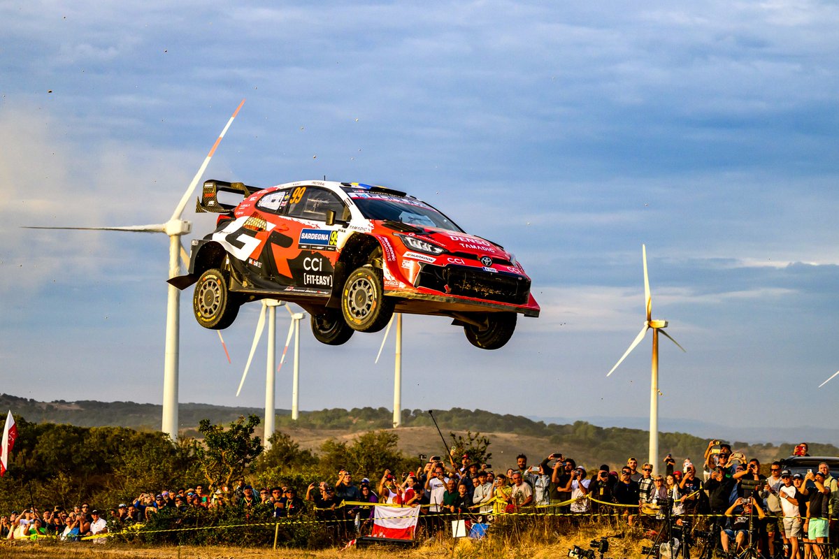 OfficialWRC's tweet photo. Times for SS9 at @Rally_d_Italia ⏱️

1️⃣ @OliverSolberg01 15:39.0
2️⃣ @SebOgier +2.6
3️⃣ @AdrienFourmaux +6.6

Live Updates: https://t.co/b7fCbxADF6

#WRC | #RallyItaliaSardegna 🇮🇹