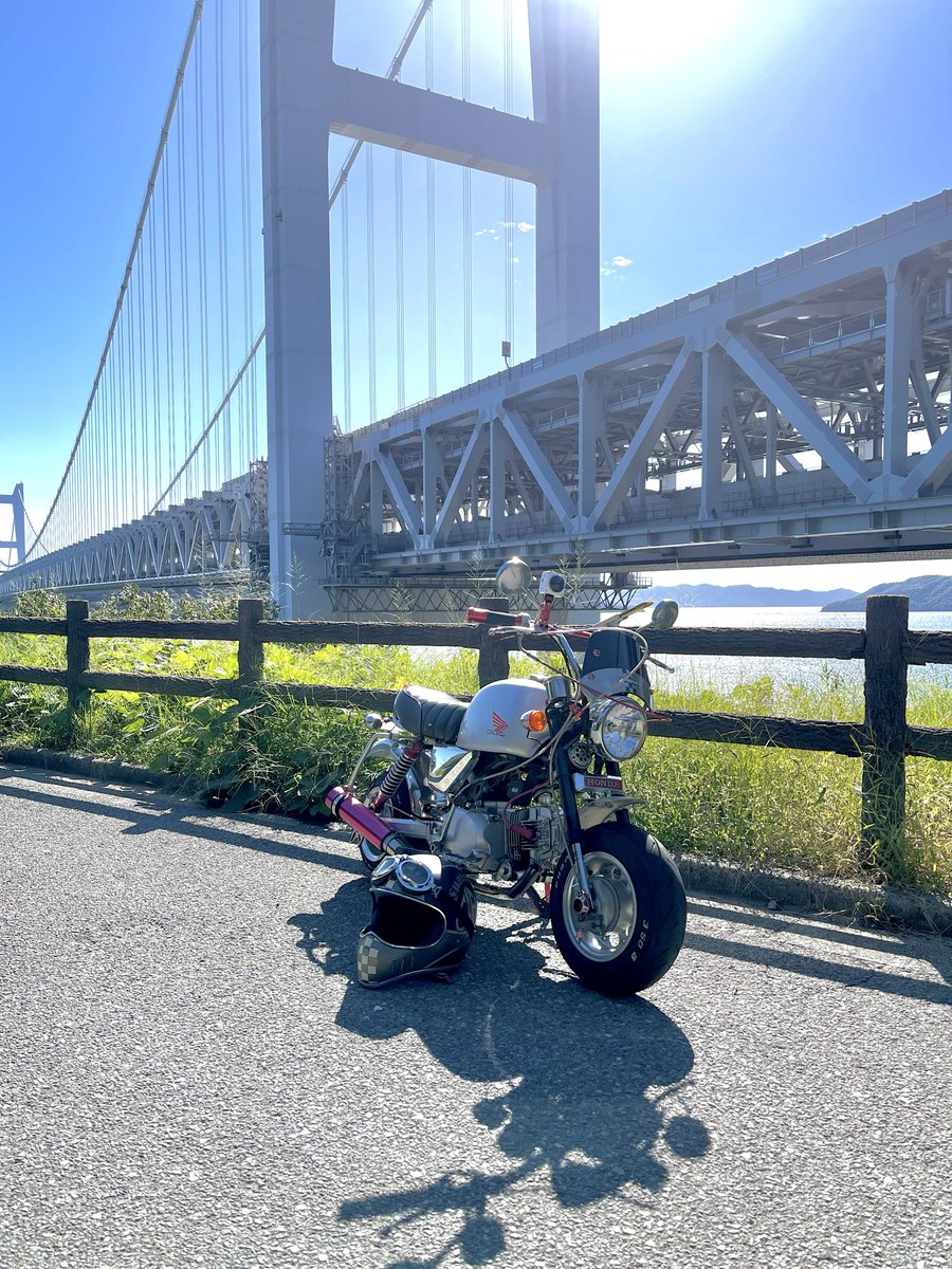 monzu_rider's tweet photo. 本日のご近所お散歩🏍️😎秋晴れですね〜☀️ https://t.co/z6y7QWmBnL