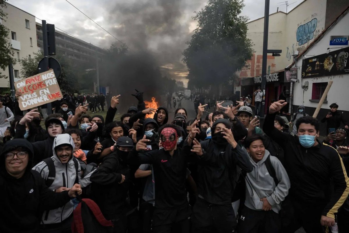navyhato's tweet photo. The number of young native French in the cities is dwindling fast, being replaced exclusively by ferals. 
(1st/2nd/3rd Generation) No matter where they come from they're all animated by the same basic animosity/hatred against White people.
Same as in the UK, US, GER. https://t.co/bkopfZeCq8