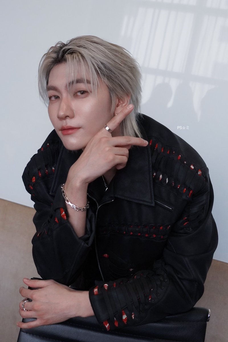 Spicy_PS's tweet photo. เกือบตาย 🤧🤧

TOOBUSY with BOSSCKM
#BOSSCKM_TOOBUSYFansign https://t.co/1c32tB18Kv
