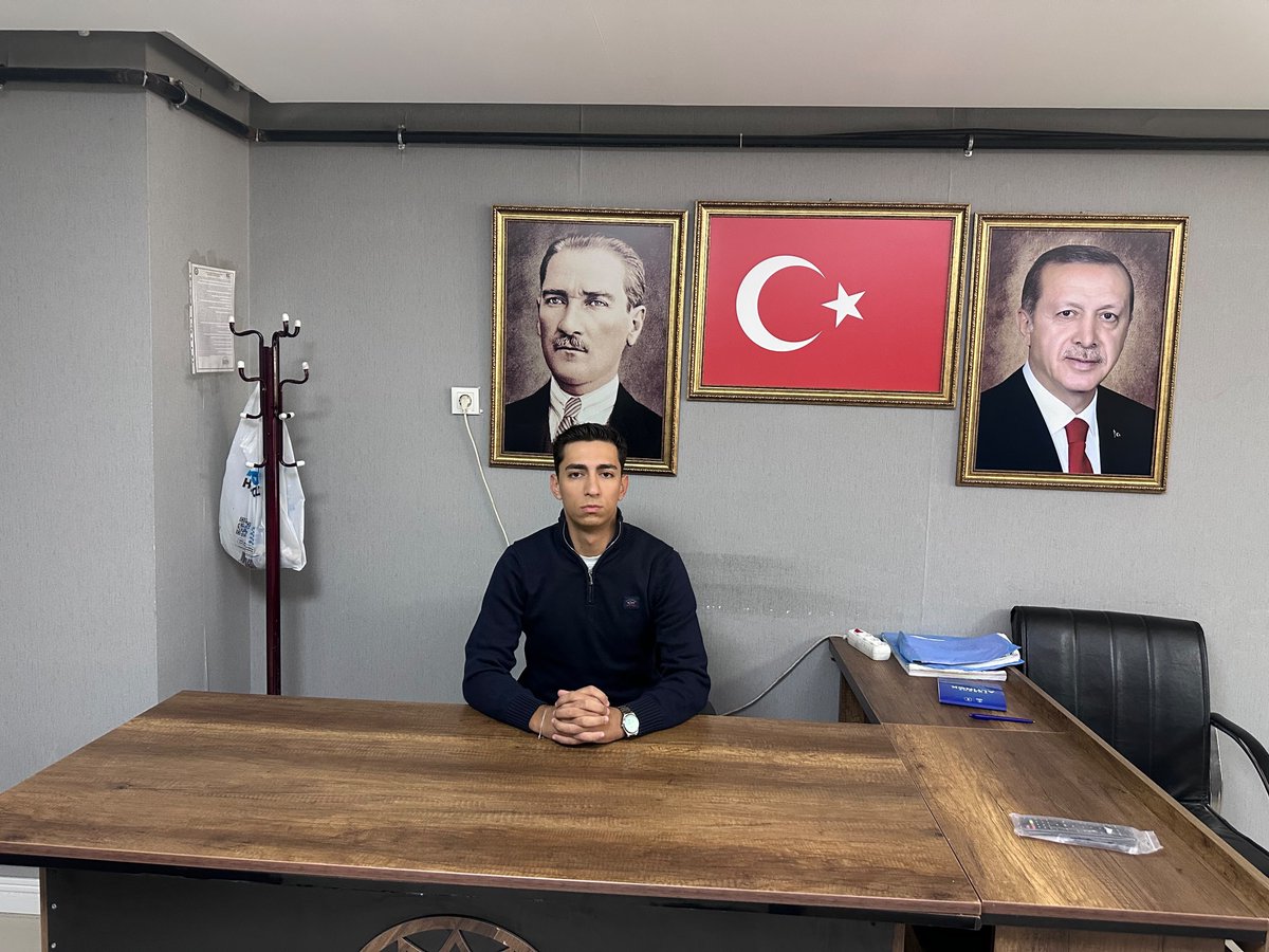 akcankayagenc's tweet photo. İlçe Başkanlığımızda bugün nöbetçi Yönetim Kurulu Üyemiz Muhammed Yusuf KARAKAYA dilek ve temennilerinizi dinlemek üzere hazır bulundu 

#ÇankayaGençliği 
#ÇankayanınVizyonu https://t.co/3kxBRAfPkL