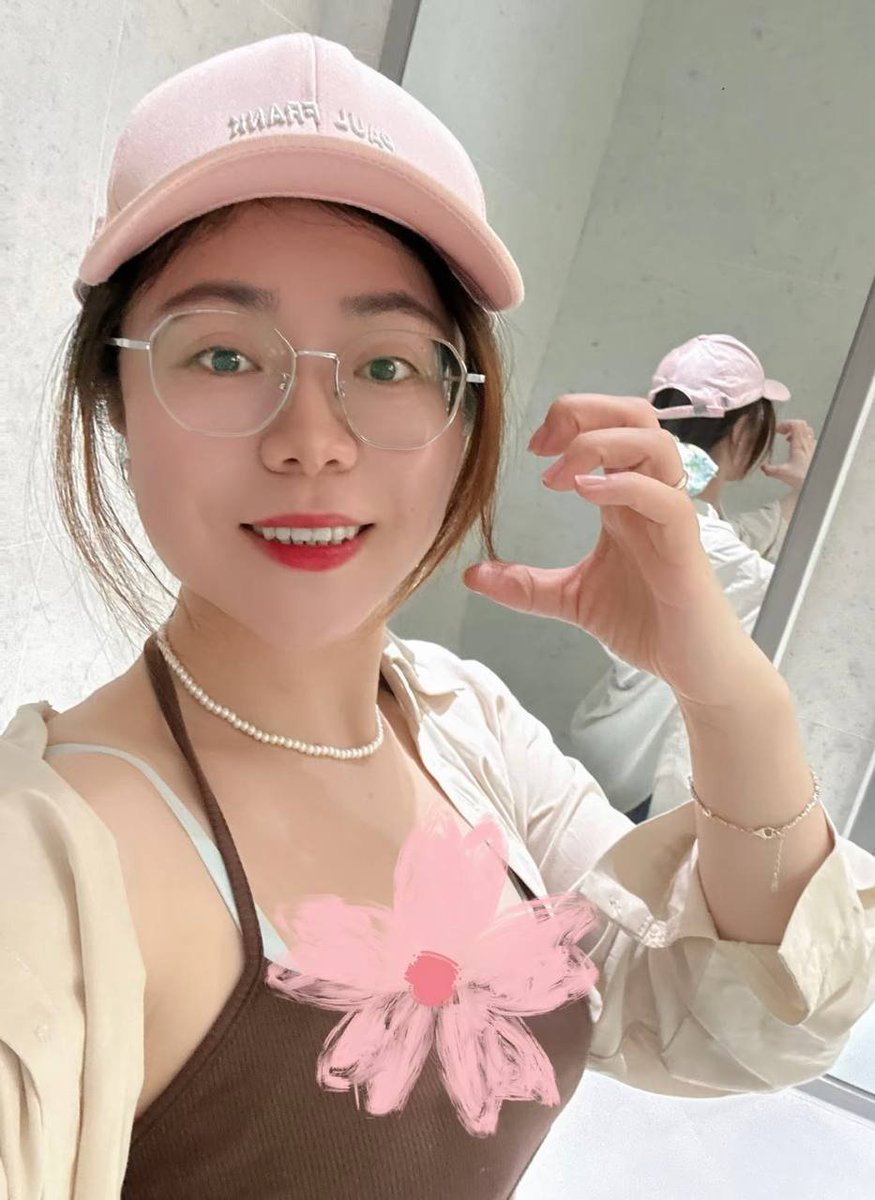 sondossyed's tweet photo. 老师第一次发自拍，分享工作生活的反差日常。

第一次在X上发照片，欢迎同龄同频人来认识交流  #天津 https://t.co/sKn09WJ890