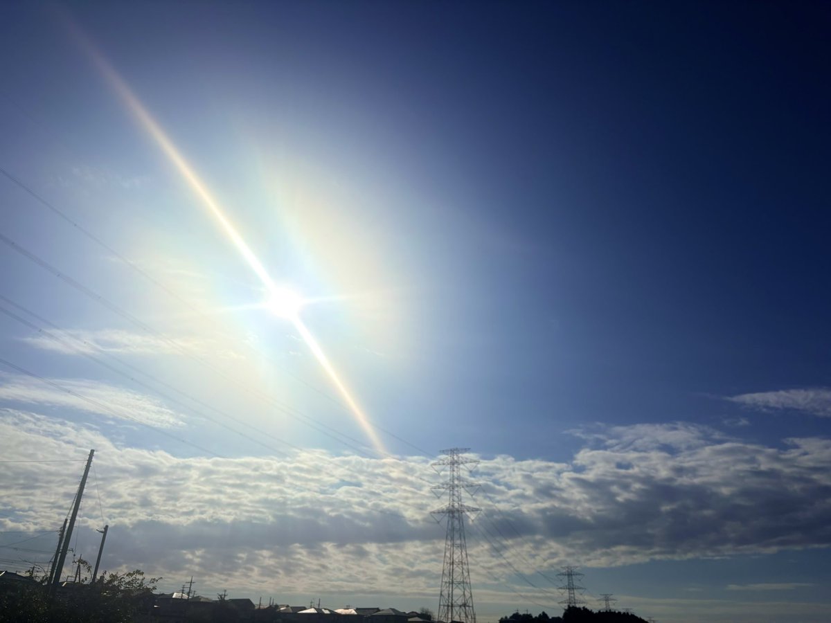 2cotani17A's tweet photo. #朝空
久々のパワフル🌟な太陽に
ワクワク😃💕♪
自然に笑顔になって楽しく撮影
した朝📱💕✨✨🌈☀️🪽✨✨ https://t.co/ItAVO2LaMD